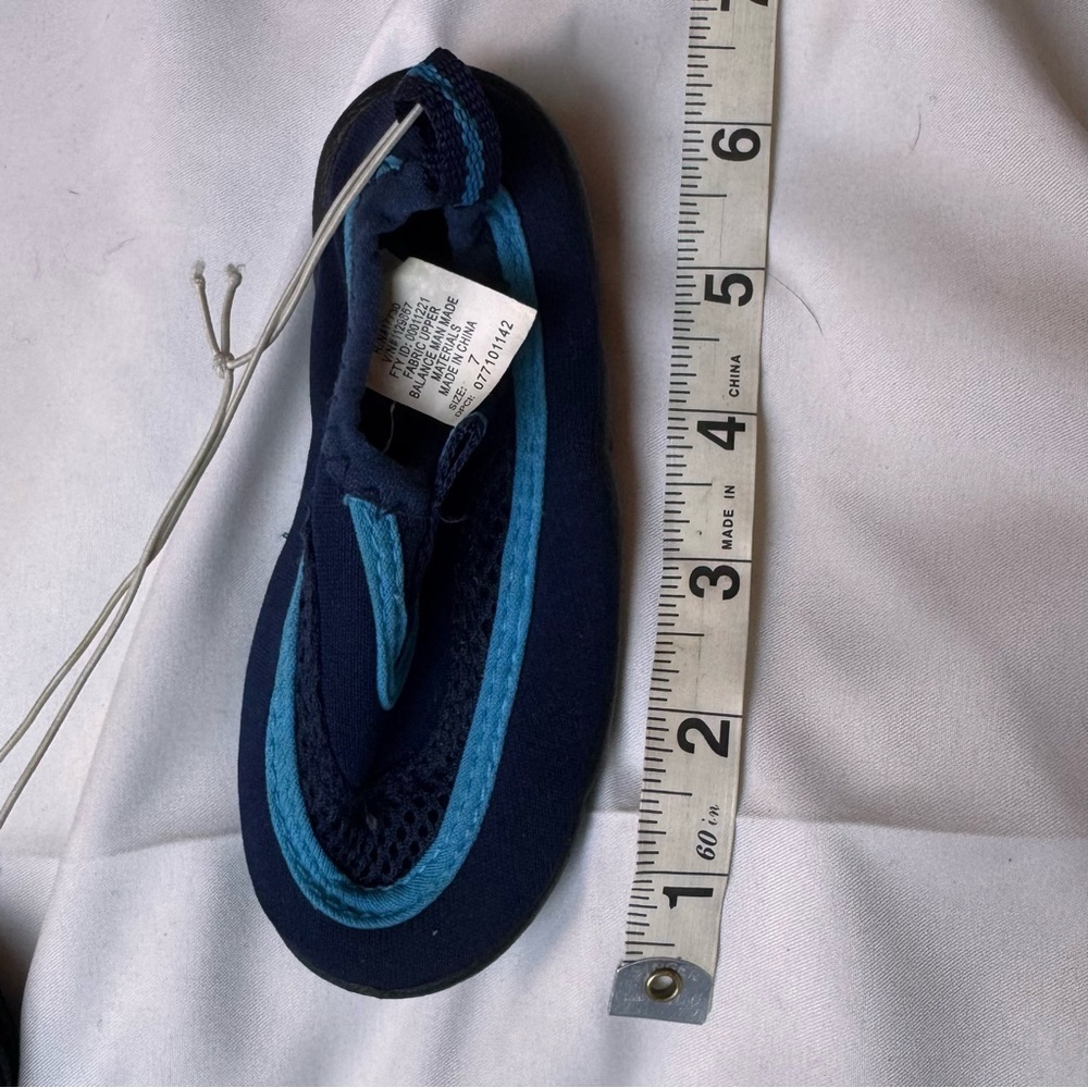 NWOT Children's Water Shoes - Navy and Teal - Picture 4 of 4